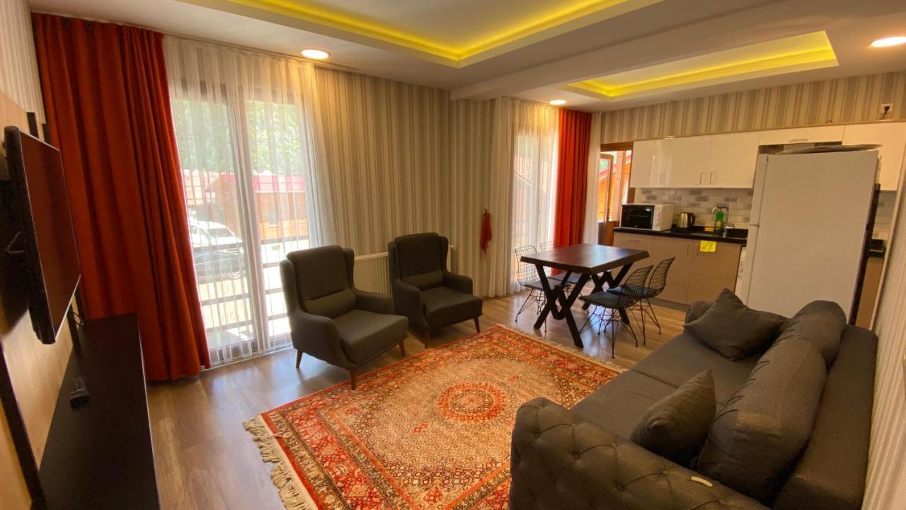 Kaya Apartment *